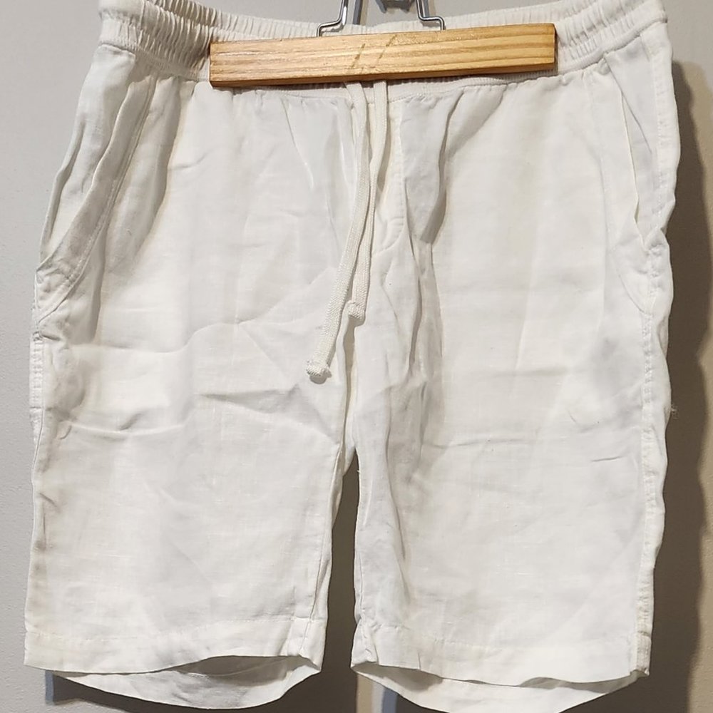 Linen shorts